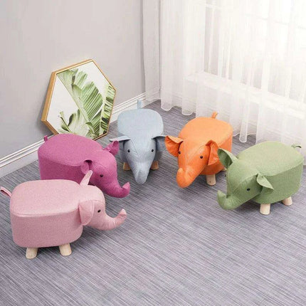 Charming Cartoon Animal Wooden Stool for Kids - Fun and Portable Shoe Changing Seat - Très Elite