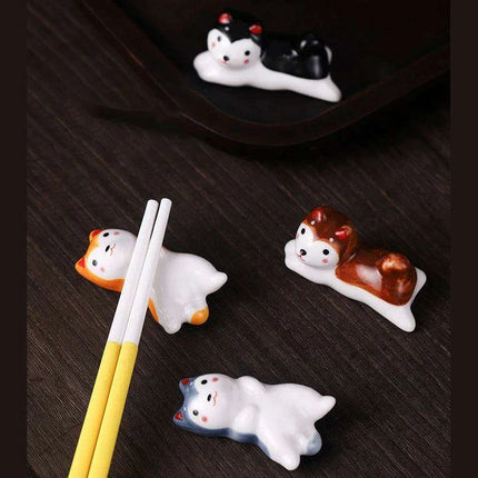 Charming Cat-Inspired Ceramic Chopstick Holder for Elegant Dining - Très Elite