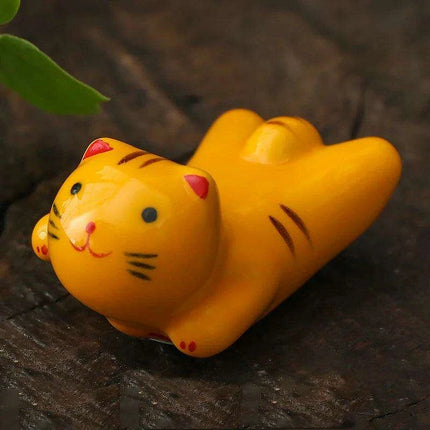 Charming Cat-Themed Ceramic Chopstick Holder - Whimsical Dining Delight - Très Elite