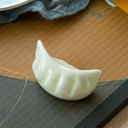 Charming Ceramic Dumpling Chopsticks Holder Set for Elegant Japanese Dining - Très Elite