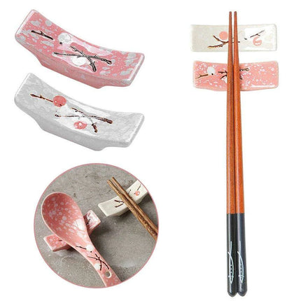 Charming Eco-Conscious Snowflake Ceramic Chopstick Holder - Enhance Your Dining Experience with Japanese Elegance - Très Elite