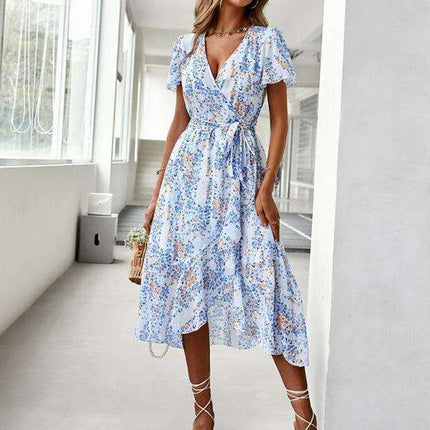 Charming Floral A-Line Dress with Effortless Elegance - Très Elite