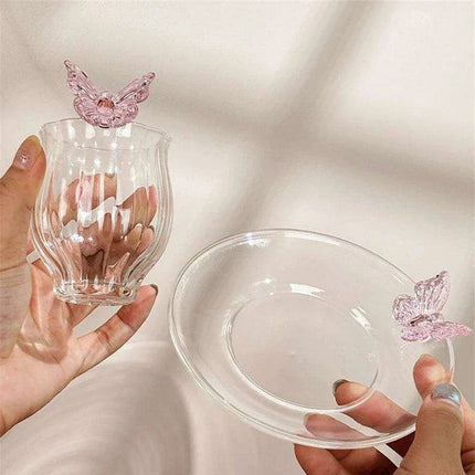 Charming Floral Butterfly Glass Teacup Set - Perfect for Elegant Tea Events - Très Elite
