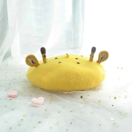 Charming Handcrafted Pumpkin Wool Beret with Leaf Embellishments for Fall and Winter Fashion - Très Elite