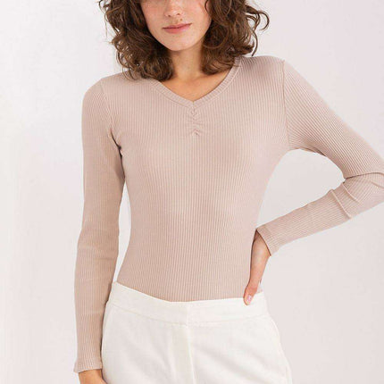 Charming Heart-Cut Cotton Top for Effortless Style - Très Elite