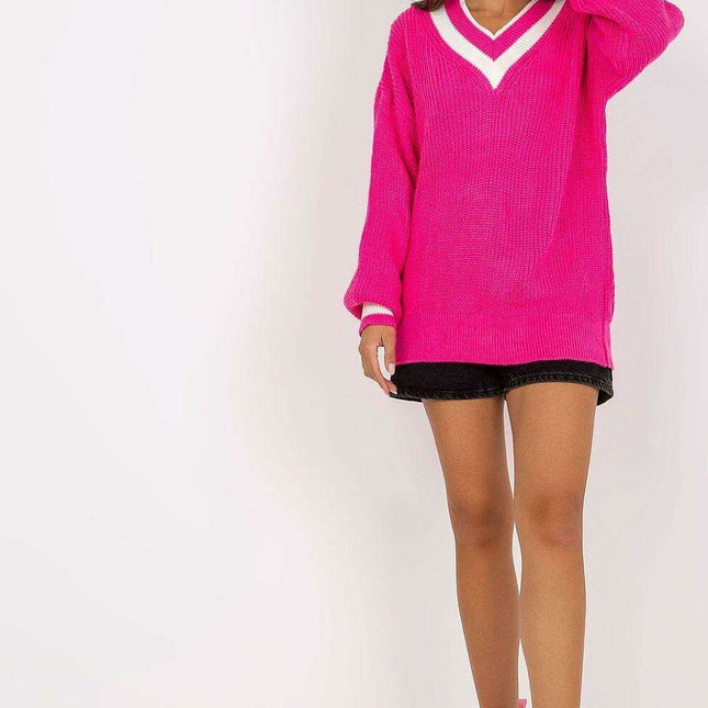 Charming Heart Neckline Knit Pullover 100 Percent Acrylic - Très Elite