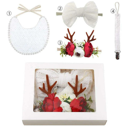 Charming Holiday Floral Baby Bib Set with Pacifier Clip - Perfect Christmas Gift - Très Elite