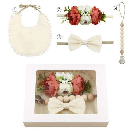 Charming Holiday Floral Baby Bib Set with Pacifier Clip - Perfect Christmas Gift - Très Elite