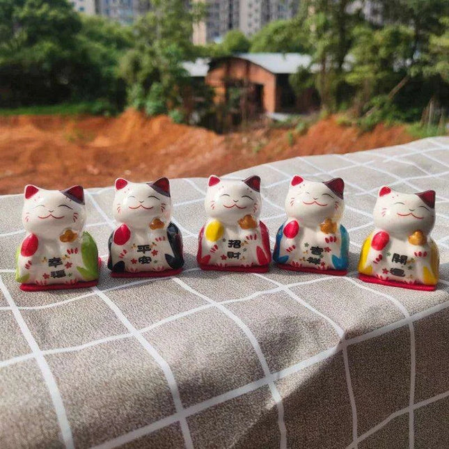 Charming Japanese Ceramic Lucky Cat Daruma Figurine for Home Decor and Gifting