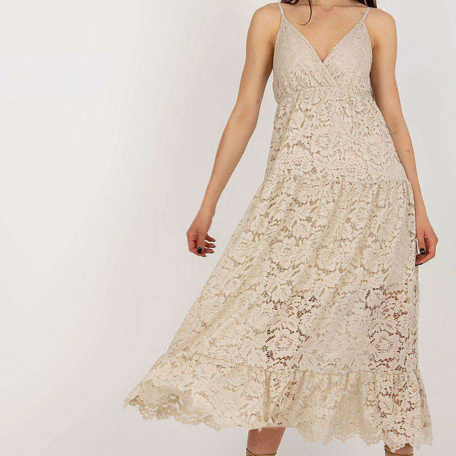Charming Lace Daydress with Sweetheart Neckline - Embrace Elegance and Style