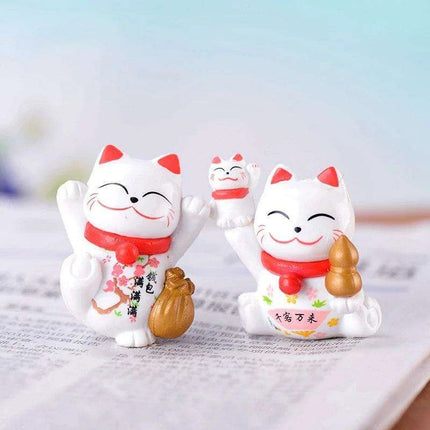 Charming Mini Maneki Neko Waving Cat Figurine - Good Luck Home Accent and Gift - Très Elite