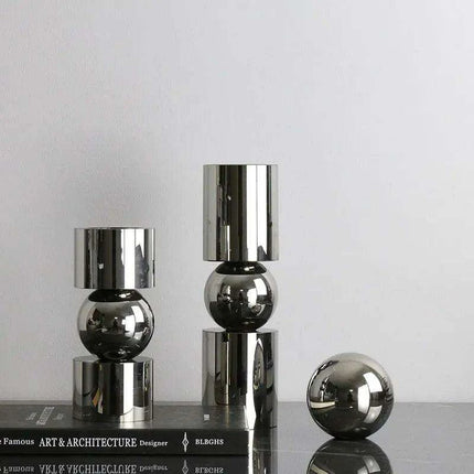 Charming Nordic Crystal Candle Holders Set - Enhance Your Dining Experience - Très Elite