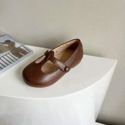Charming Patent Leather Platform Shoes for Little Girls - Très Elite