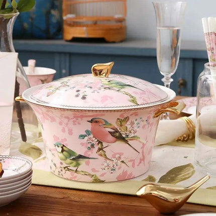 Charming Pink Bone Porcelain Dining Set: 30-Piece Complete Tableware Collection with Bowls, Plates, and Chopsticks - Très Elite