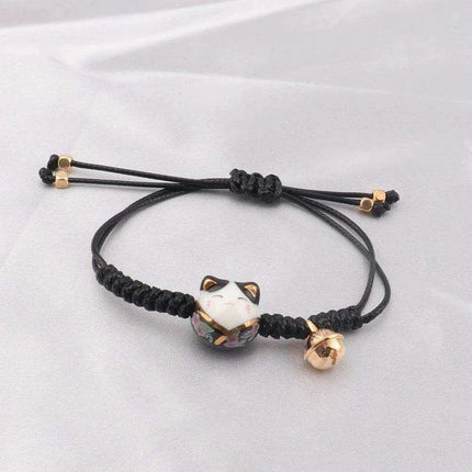 Charming Red Cord Lucky Cat Bracelet - A Thoughtful Gift for Women and Girls - Très Elite
