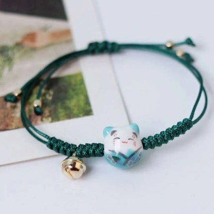 Charming Red Cord Lucky Cat Bracelet - A Thoughtful Gift for Women and Girls - Très Elite