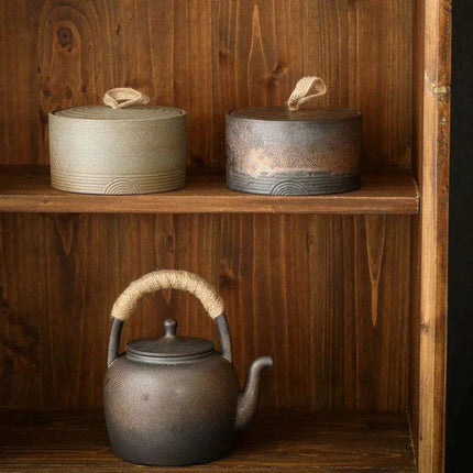 Charming Retro Ceramic Tea Pot for Perfect Snack and Tea Storage - Très Elite