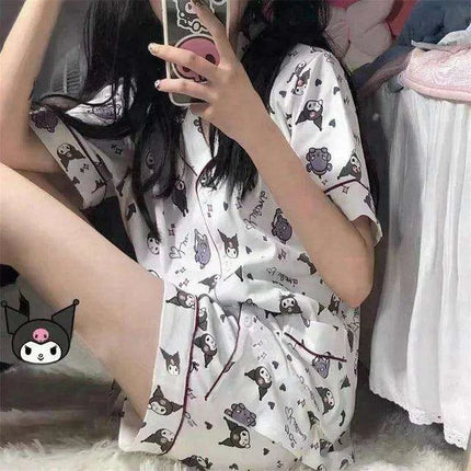 Charming Sanrio Hello Kitty Cosplay Pajama Set for Cozy Nights - Très Elite