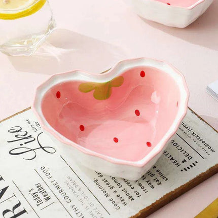Charming Strawberry Bliss Ceramic Noodle Bowl Collection - Très Elite