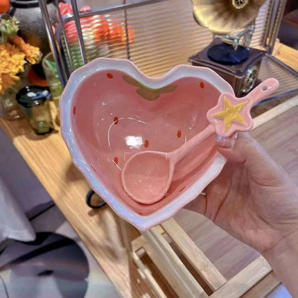 Charming Strawberry Bliss Ceramic Noodle Bowl Collection - Très Elite