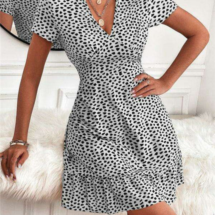 Charming V-Neck Printed Swing Dress for Women - Très Elite