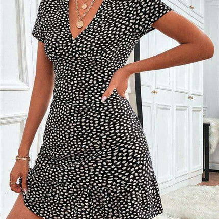 Charming V-Neck Printed Swing Dress for Women - Très Elite