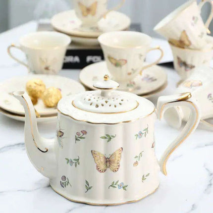 Charming Vintage Butterfly Tea and Coffee Set - Exquisite Porcelain and Bone China, Luxurious 800ml Pot with Matching Saucer - Très Elite