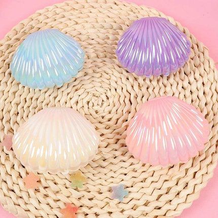 Chic 5-Piece Metallic Shell Candy Box Collection for Elegant Gift Giving and Event Decor - Très Elite