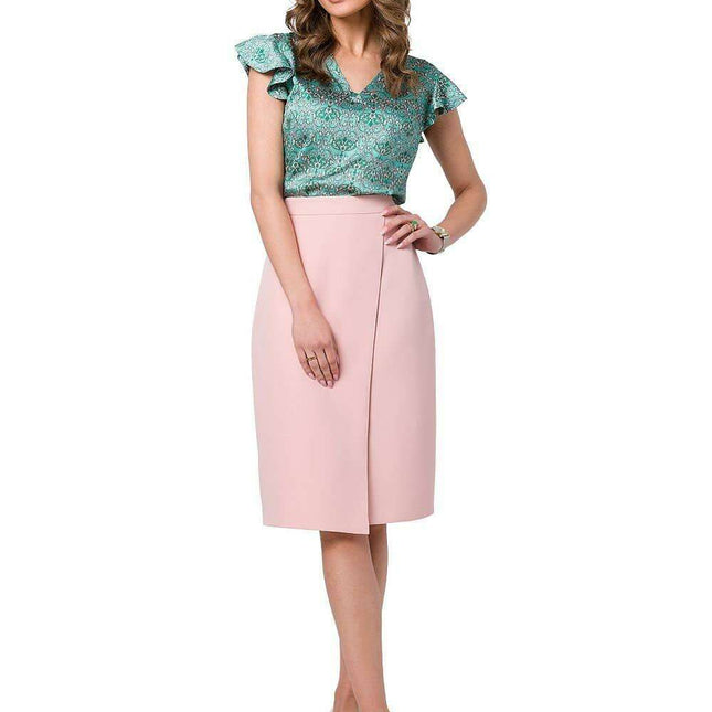 Chic A-Line Skirt with Asymmetrical Zipper Accent