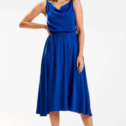 Chic Adjustable Strap Crinkled Midi Dress