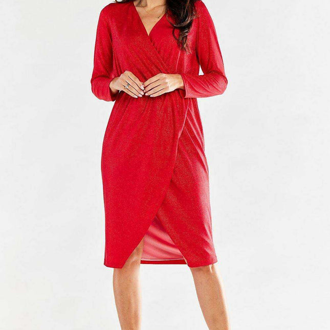 Chic Adjustable Waist Envelope Sleeve Dress - Crafted in Poland