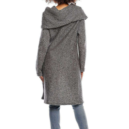 Chic Asymmetrical Maternity Turtleneck Sweater for Expecting Mothers - Très Elite