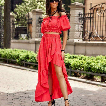 Chic Asymmetrical Summer Outfit with Ruffled Skirt - Très Elite