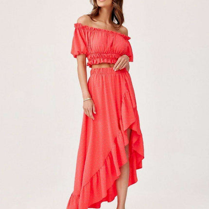 Chic Asymmetrical Summer Outfit with Ruffled Skirt - Très Elite