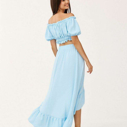 Chic Asymmetrical Summer Outfit with Ruffled Skirt - Très Elite