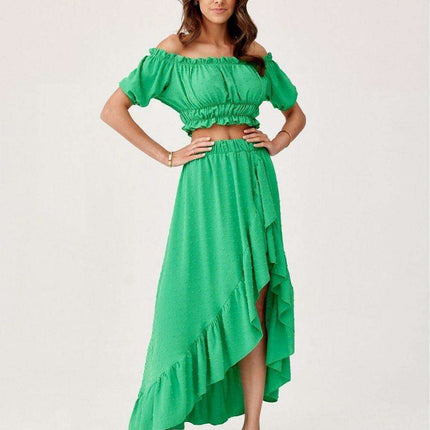 Chic Asymmetrical Summer Outfit with Ruffled Skirt - Très Elite