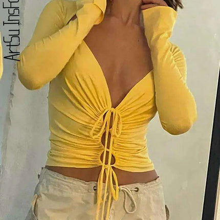 Chic Backless Corset Crop Top for Bold Fashionistas - Très Elite