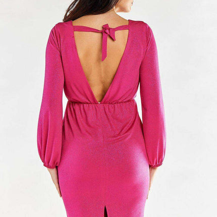 Chic Backless Evening Dress with Stretchy Waist and Stylish Sleeves - Très Elite