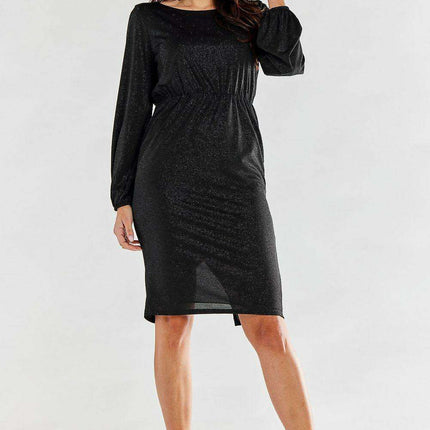 Chic Backless Evening Dress with Stretchy Waist and Stylish Sleeves - Très Elite