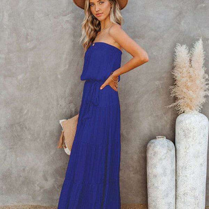 Chic Backless Lace Maxi Dress for Fashion-Forward Women- Très Elite- Très Elite