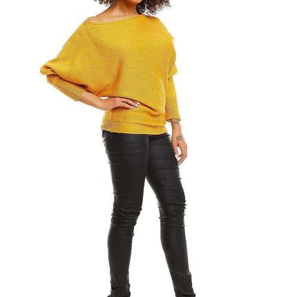 Chic Batwing Kimono Sweater: Elegant Comfort in an Acrylic Blend - Très Elite