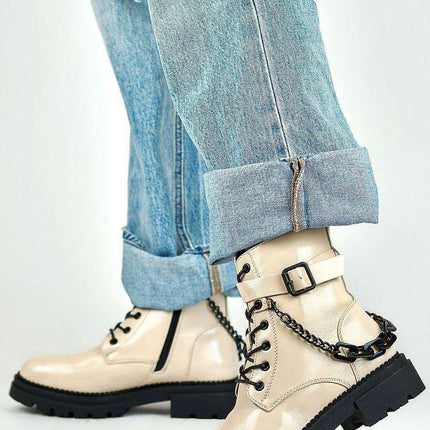 Chic Beige Platform Winter Boots - Très Elite