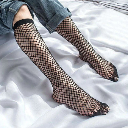 Chic Black Fishnet Long Tube Socks - Essential Summer Fashion Accessory for Women - Très Elite