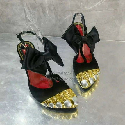 Chic Black High-Heeled Mules with Gold Highlights and Butterfly Bow Accent - Très Elite