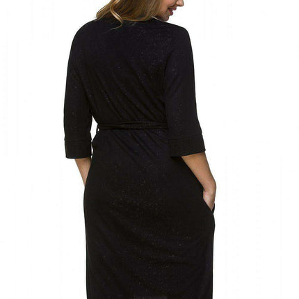 Chic Black Maternity Robe: Embrace Comfort and Style Throughout Your Pregnancy - Très Elite
