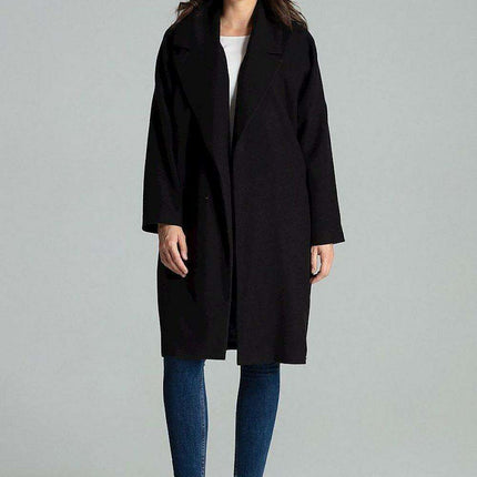 Chic Black Overcoat with Fashionable Waistbelt and Wide Lapels - Très Elite