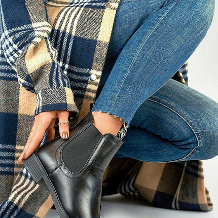 Chic Black PRIMO Women's Jodhpur Slip-On Boots