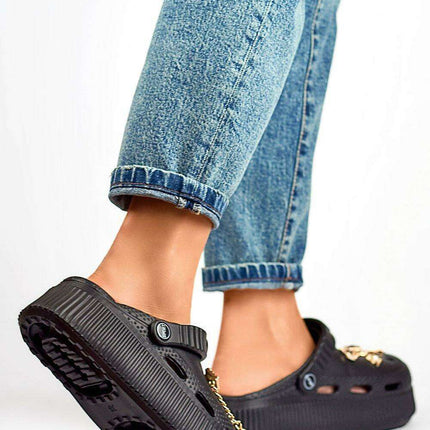 Chic Black Women's Slip-On Platform Flip-Flops - Très Elite