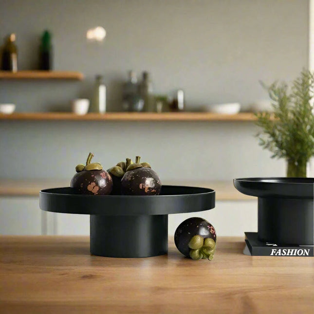 Chic Black and White Round Storage Tray - Versatile Organizer for Fruits, Perfumes, and Cosmetics