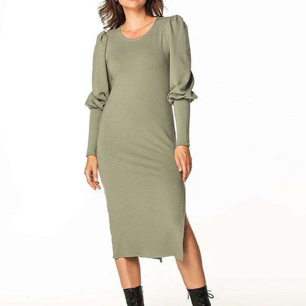 Chic Boat Neck Knit Midi Dress with Stylish Double Cuffs